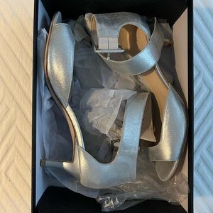 Berlin sandal 8.5 NWT